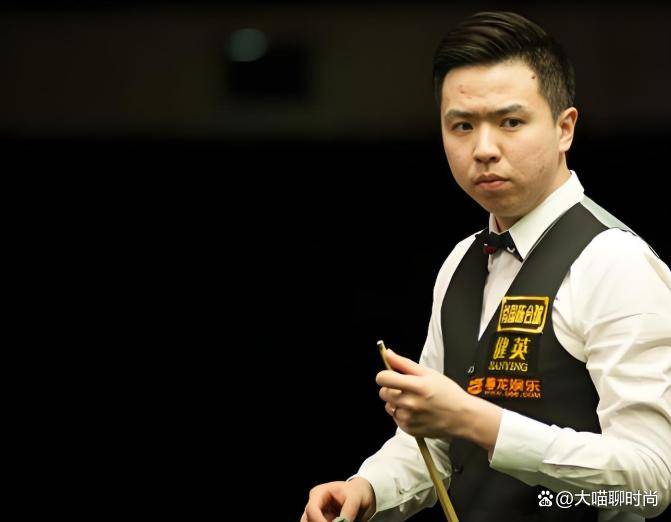 羽毛球——马来西亚公开赛：石宇奇晋级第二轮.